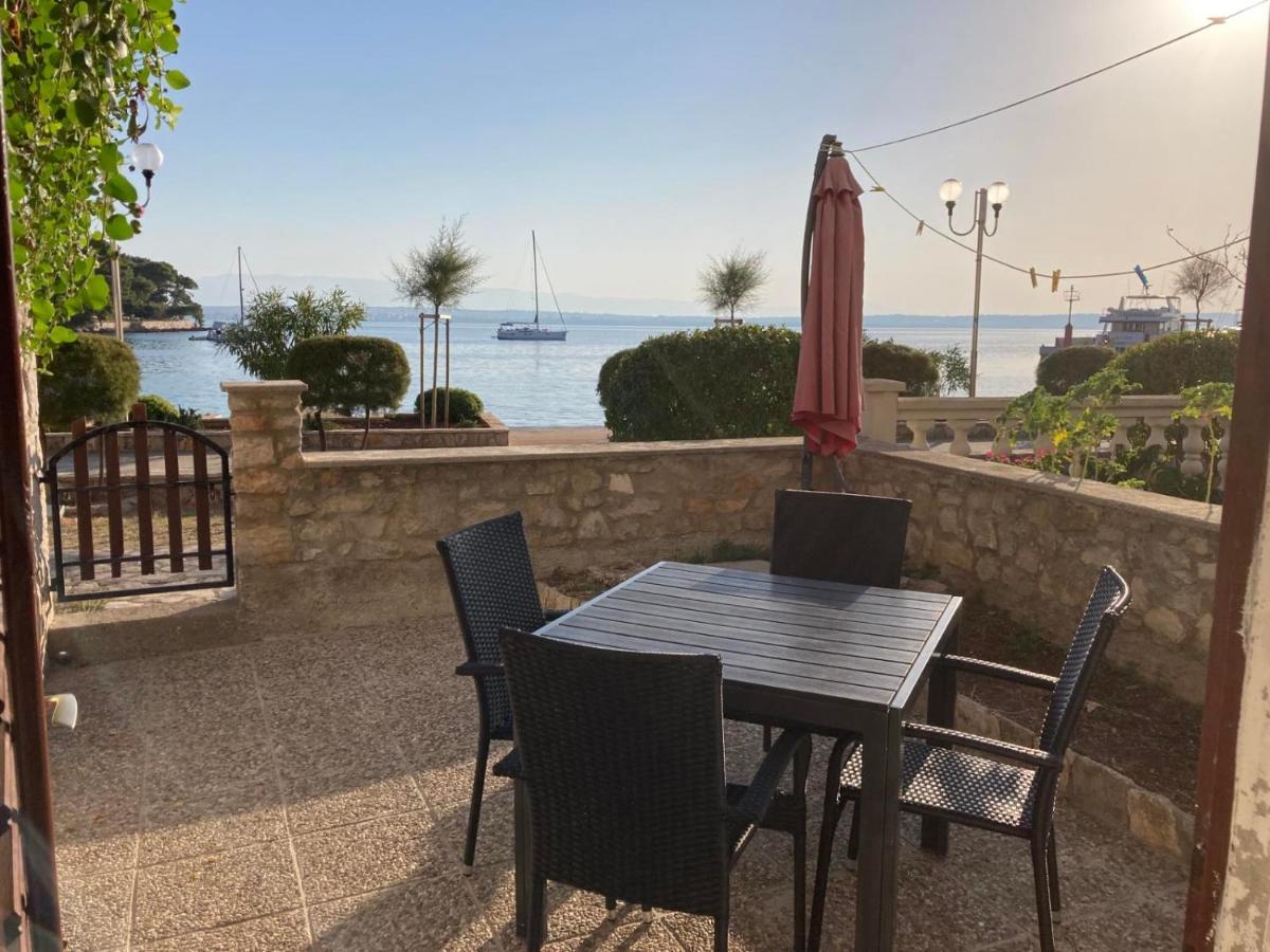 Apartment Sea View Preko Pokoj fotografie